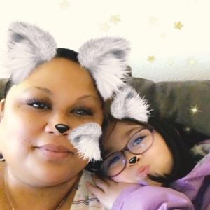 Meet your Posher, Kimterese